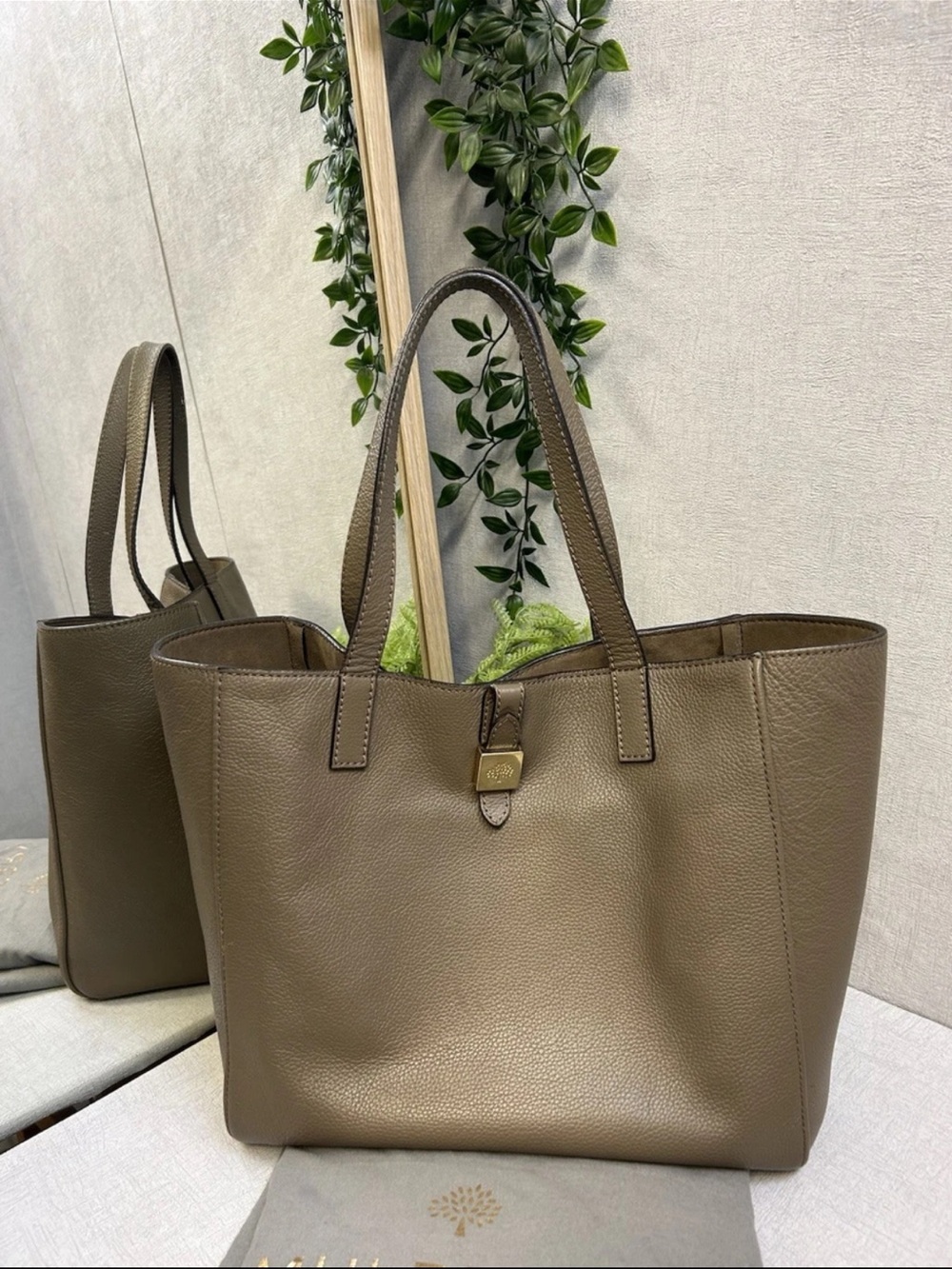 Mulberry Taupe Leather Tote with Gold Hardware